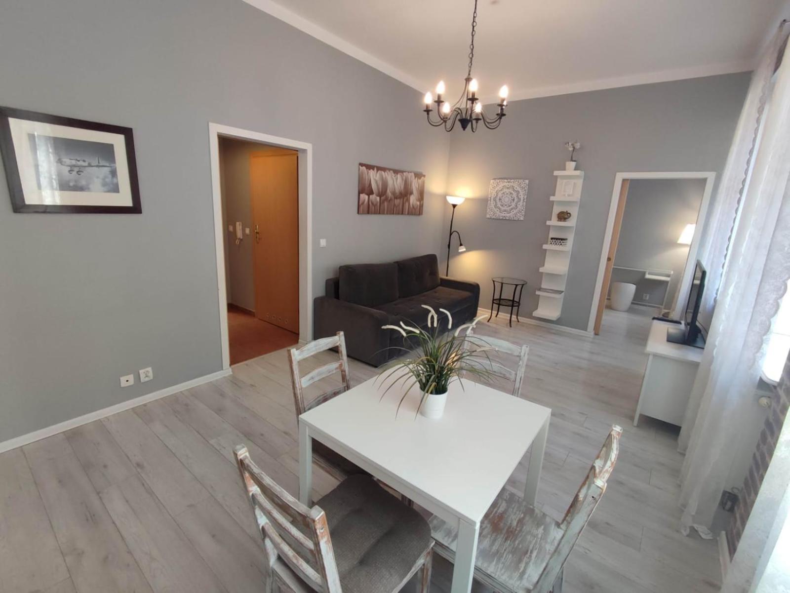 Kghn Apartments Tkacka شتشيتسين المظهر الخارجي الصورة
