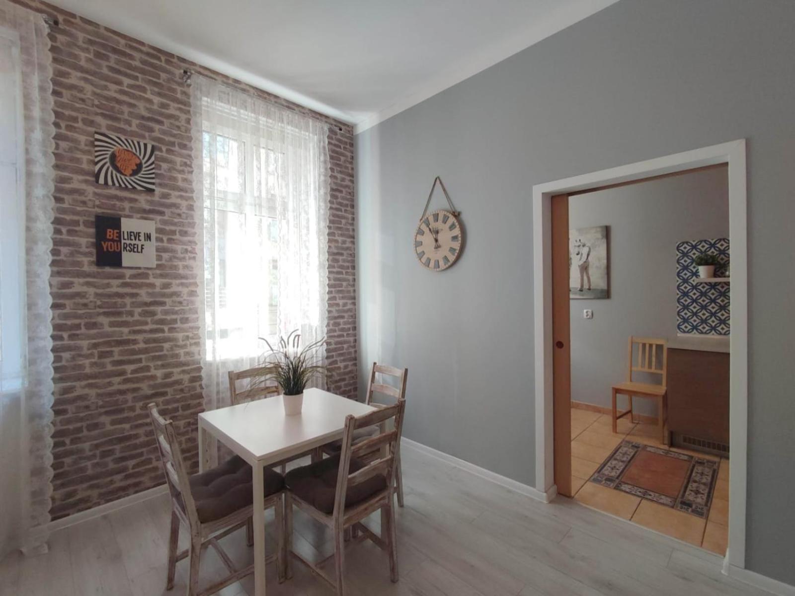 Kghn Apartments Tkacka شتشيتسين المظهر الخارجي الصورة